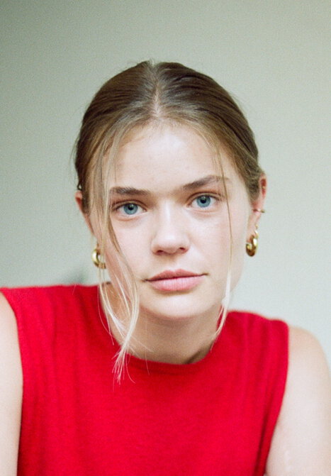 Alex Sophie Gut