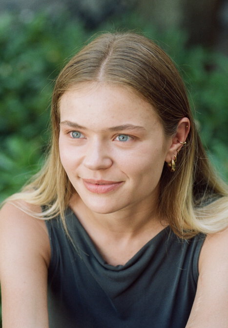 Alex Sophie Gut